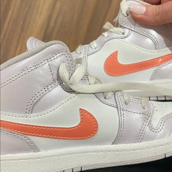 Nike girls sneakers 1.5 - Picture 2 of 4